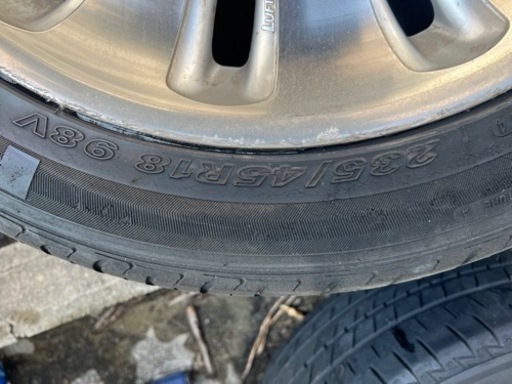異怪ホイールセット　18.19インチ　ルフトバーン