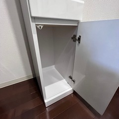 スリム食器棚　高180×幅30　キッチン収納　隙間収納の画像