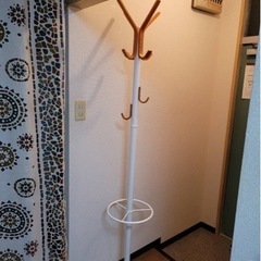 【100円。高級感】傘立て・帽子ハンガー180cmの画像