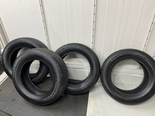 コンチネンタル　235/60/18 タイヤ４本