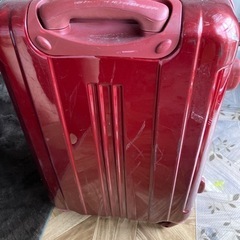スーツケースの画像