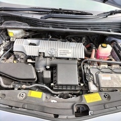 Toyota Prius 2011 の画像