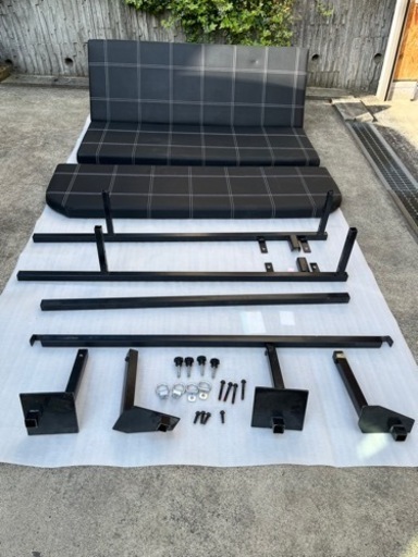 200系ハイエースベッドキット