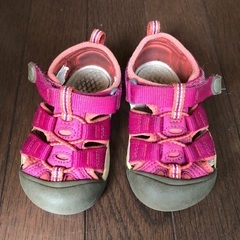 KEENサンダル　12.5cm ピンクの画像