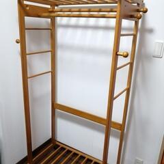 ハンガーラック　木製　組み立てタイプの画像