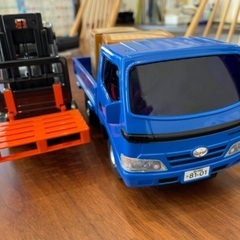 トヨタトヨエース&トヨタフォークリフトジェネオミニの画像
