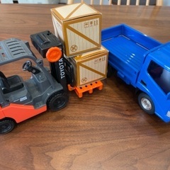 トヨタトヨエース&トヨタフォークリフトジェネオミニの画像