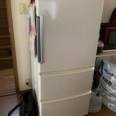 まだまだ美品！冷蔵庫の画像