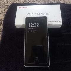スマホ　ドコモ　Ａrrows   F―41A   ホワイトの画像