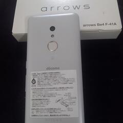 スマホ　ドコモ　Ａrrows   F―41A   ホワイトの画像