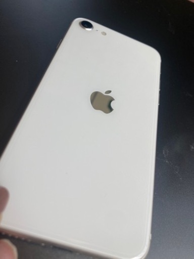 SIMフリー 画面割れ iPhoneSE3 スターライト(ホワイト) 128GB 購入