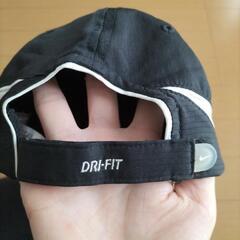 NIKE   キャップ    中古の画像