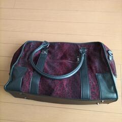 in the attic    バッグ  中古