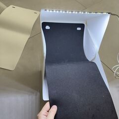 撮影ブース 撮影ボックス 簡易スタジオ 折り畳み式 簡単組立 LED照明内蔵の画像