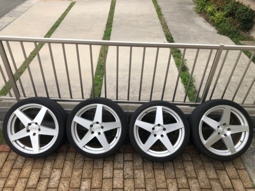 VENATICI 18インチ　ホイール、タイヤ