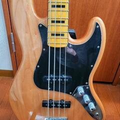 エレキベース ベース Squier製 ベージュ Vintage ...