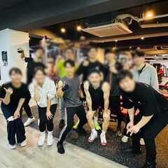 プロのトレーナー付きで楽しく合同トレーニング💪