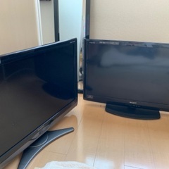 AQUOS 32型　２台