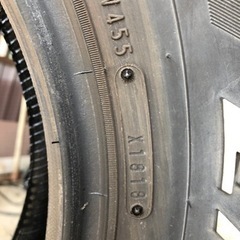 バリ山ホワイトレター195/80R15の画像