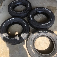 バリ山ホワイトレター195/80R15