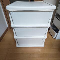 ３段引き出し衣類収納の画像