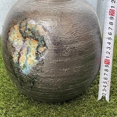 花瓶　刻印ありますが読めません。の画像