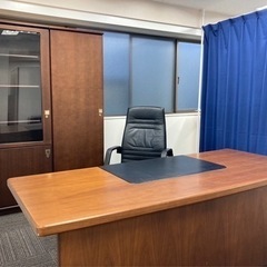 社長セット　オフィス用品　机、キャビネットなど