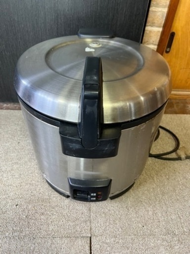 業務用炊飯器　200V JNO-B360 2011年中古