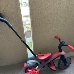 Globber エクスプローラートライク 3in1 の画像