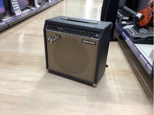 Fenderのギターアンプです