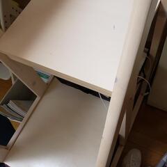 ロフトベッド(階段付き)の画像