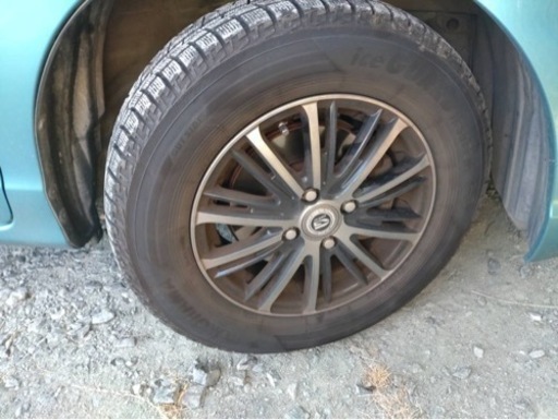 スタッドレスタイヤ　ホイール付　185/70 R14 88 Q 、2シーズン履いた