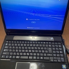 ノートパソコン　15.6インチ　LIFEBOOK  AH550/...