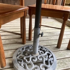 【受け渡し決定】ガーデン用パラソル､ベース､テーブル椅子セットの画像