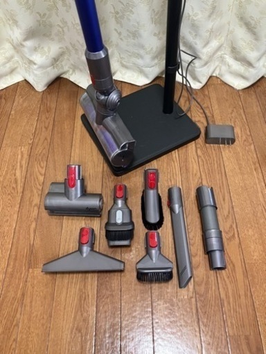 ダイソン　メタルスタンド付 dyson cyclone v10