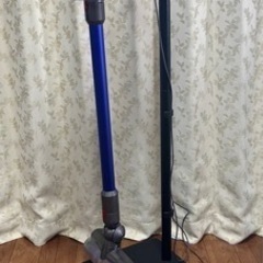 ダイソン　メタルスタンド付 dyson cyclone v10