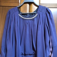 お呼ばれドレス　19号　大きめ　紺色の画像