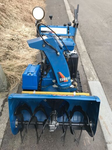 ヤマハ除雪機　YSM560（セル付）