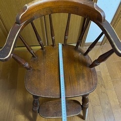 子供用　椅子の画像