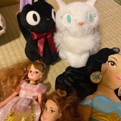 ディズニープリンセス人形&ジブリ人形の画像