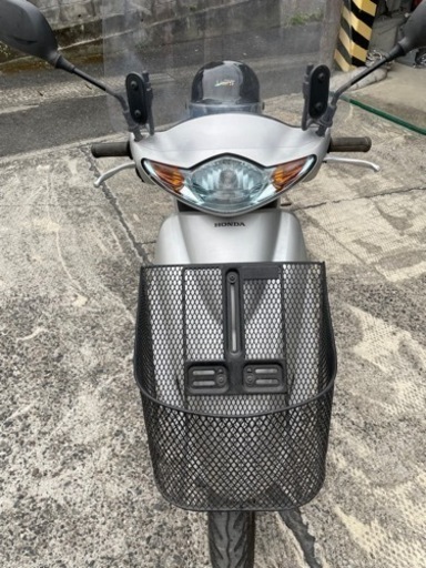 原付　ホンダ　ヘルメット、前カゴ　風除け　カバー付き