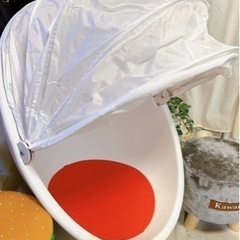IKEA 子供用回転チェアの画像