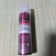 ヘアスタイリングスプレーとヘアトリートメントスプレーの画像