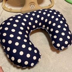 ★美品　授乳クッション