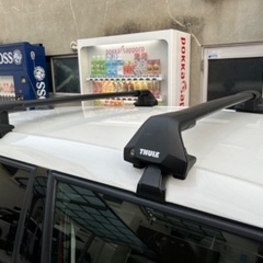 THULE WingBarEdge 7213B スーリー ウイングバー　エッジ TH7213B エッジフット7205/7206専用 86cm ブラック 2本入り　THULE（スーリー） フット 7205 エッジ クランプ（Edge Clamp） TH7205 カーキャリア ルーフキャリア ベースキャリア ルーフラック　　Thule（スーリー） キット5005 THKIT5005 ベースキャリア用キット MINI F55 5ドア ルーフレールなし （2014〜）の画像