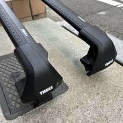 THULE WingBarEdge 7213B スーリー ウイングバー　エッジ TH7213B エッジフット7205/7206専用 86cm ブラック 2本入り　THULE（スーリー） フット 7205 エッジ クランプ（Edge Clamp） TH7205 カーキャリア ルーフキャリア ベースキャリア ルーフラック　　Thule（スーリー） キット5005 THKIT5005 ベースキャリア用キット MINI F55 5ドア ルーフレールなし （2014〜）の画像