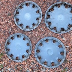 ムーブラテに付けていたホイールキャップ13インチ8枚の画像