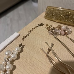 【受け渡し予定者決定】バレッタ、イヤリング、ネックレス、ピンの画像