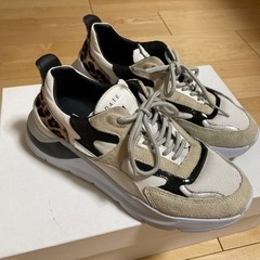D.A.T.E. ダッドスニーカー