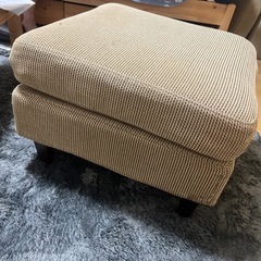 オットマンチェア